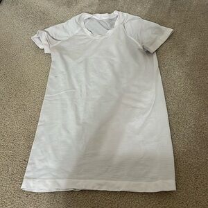 Lululemon swiftly tech